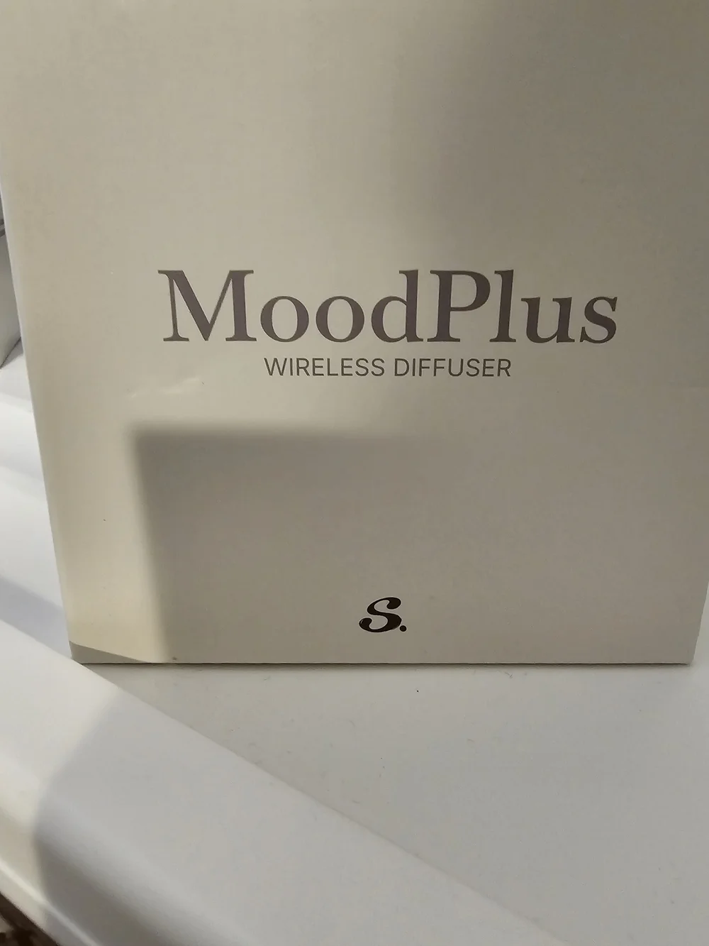 NIB MoodPlus Wireless Scent Diffuser- White
